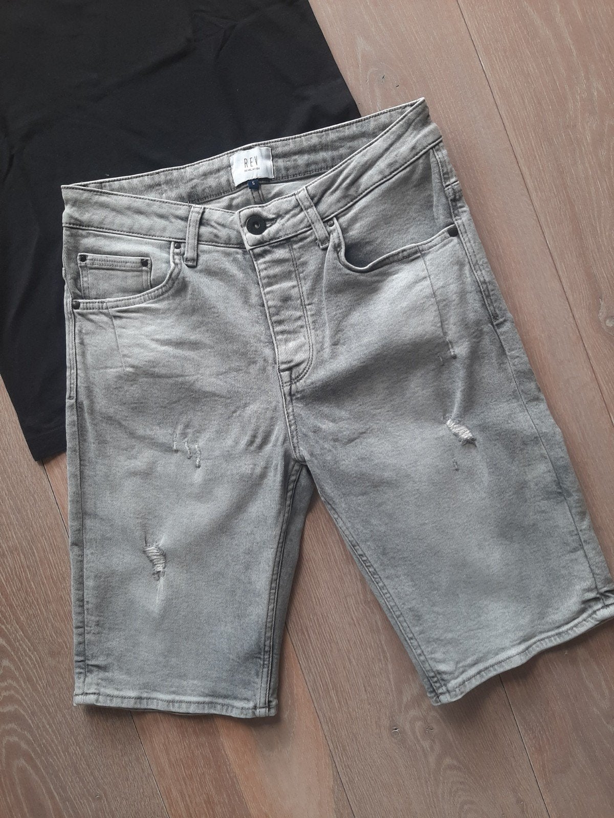 3/4 heren jeans Revelation The Sting, maat S, grijs, Ophalen of Verzenden, Zo goed als nieuw, Grijs, W32 (confectie 46) of kleiner