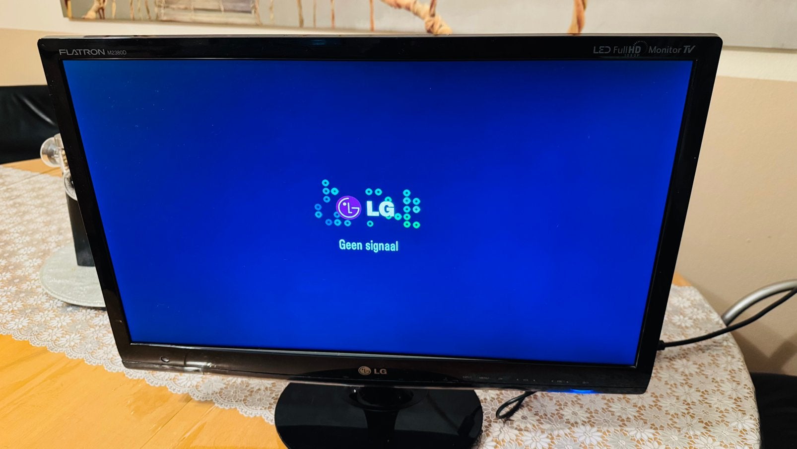 Te koop 2 in 1 TV en monitor z.g.a.n. ,bieden., Computers en Software, Ophalen, Zo goed als nieuw, 60 Hz of minder, LED