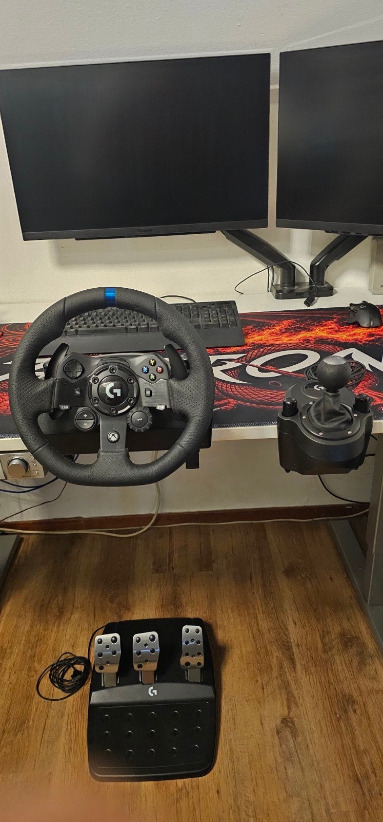 Logitech G923 racestuur met pedalen en shifter, Spelcomputers en Games, Spelcomputers | Overige Accessoires, Ophalen, Racestuur
