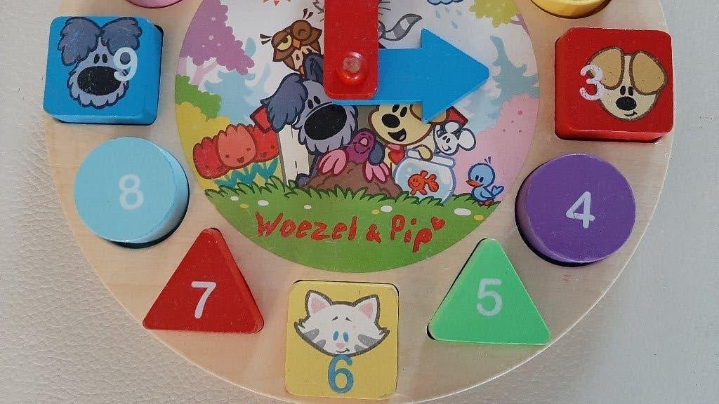 Houten klok puzzel van Woezel en Pip, Ophalen of Verzenden, Gebruikt, Overige typen
