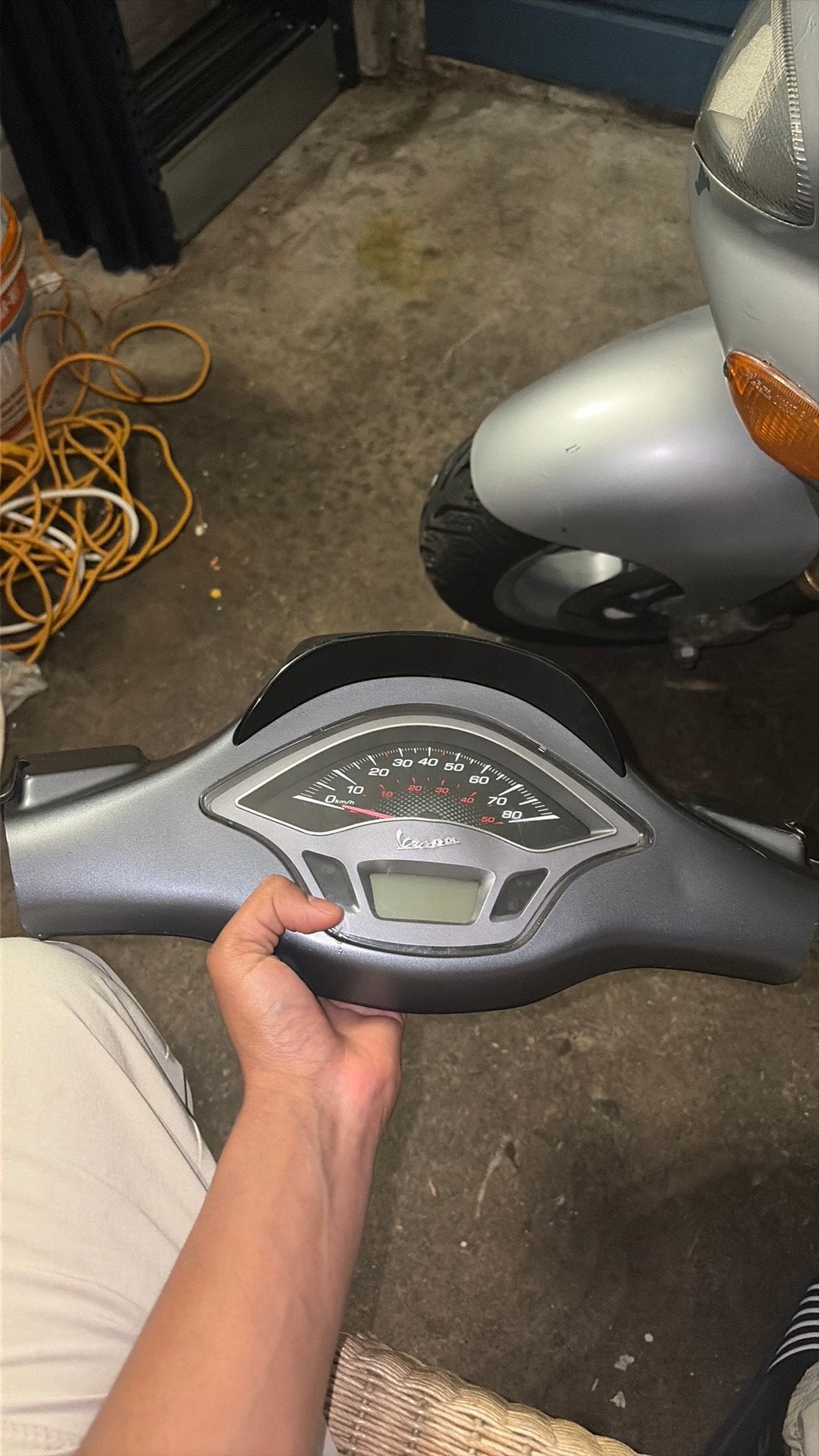Vespa sprint teller met kap, Ophalen, Zo goed als nieuw, Overige typen