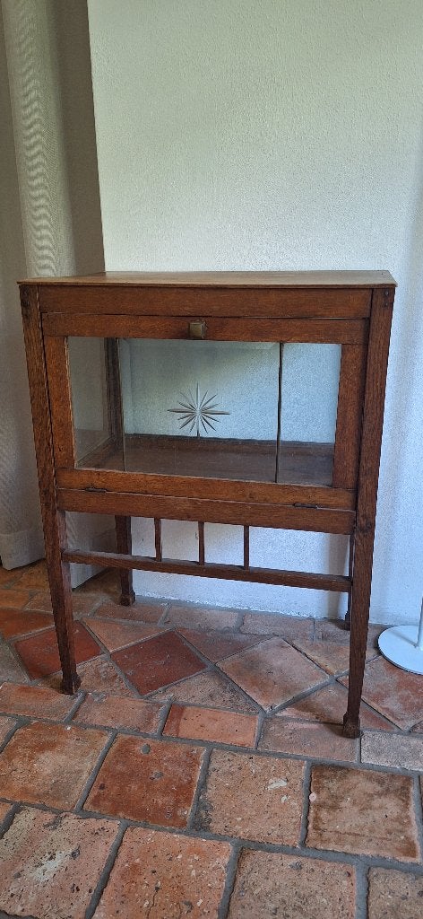 Antieke theekast 75 cm hoog- 56 cm breed- 36 cm diep, Ophalen