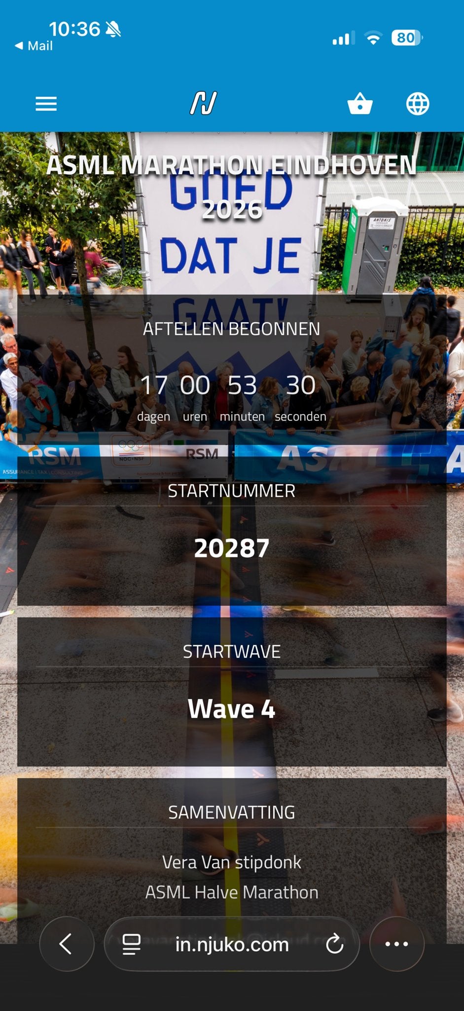 ASML HALVE MARATHON, Eén persoon, Oktober