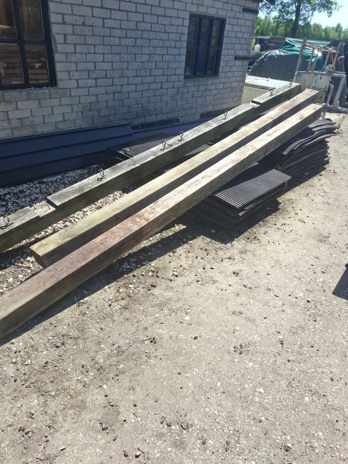 3 eiken palen voor schommels en andere dingen op te hangen, Tuin en Terras, Ophalen of Verzenden, 250 cm of meer, Balken