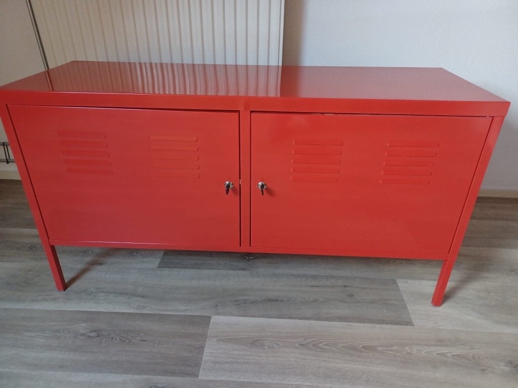 IKEA rode kastje, Ophalen, Gebruikt
