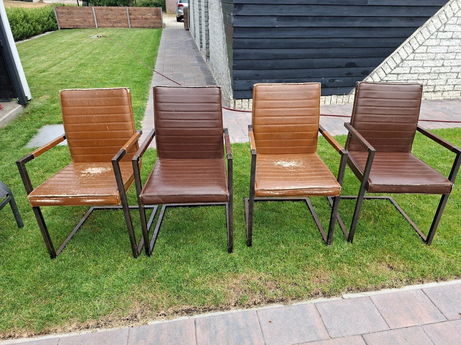 Set van 4 eetkamerstoelen met metalen frame, Ophalen, Gebruikt, Bruin, Vintage, Industrieel, Retro
