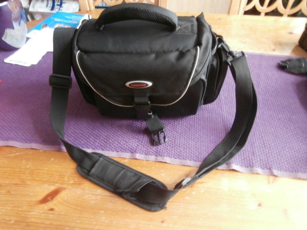 Fototas Vanguard zwart div vakken stevig riem tas fotocamera, Ophalen of Verzenden, Gebruikt, Schoudertas, Overige merken