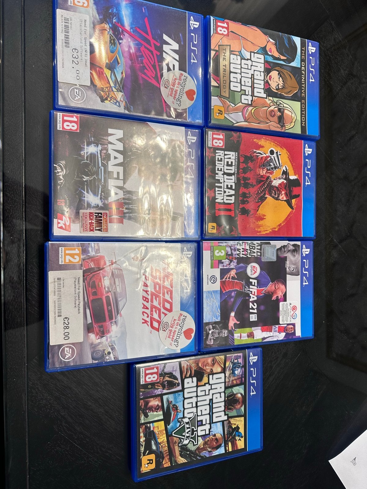 PS4 met games en 2 controllers, ruilen tegen PS5, Ophalen of Verzenden, Gebruikt, Met 2 controllers, Met games