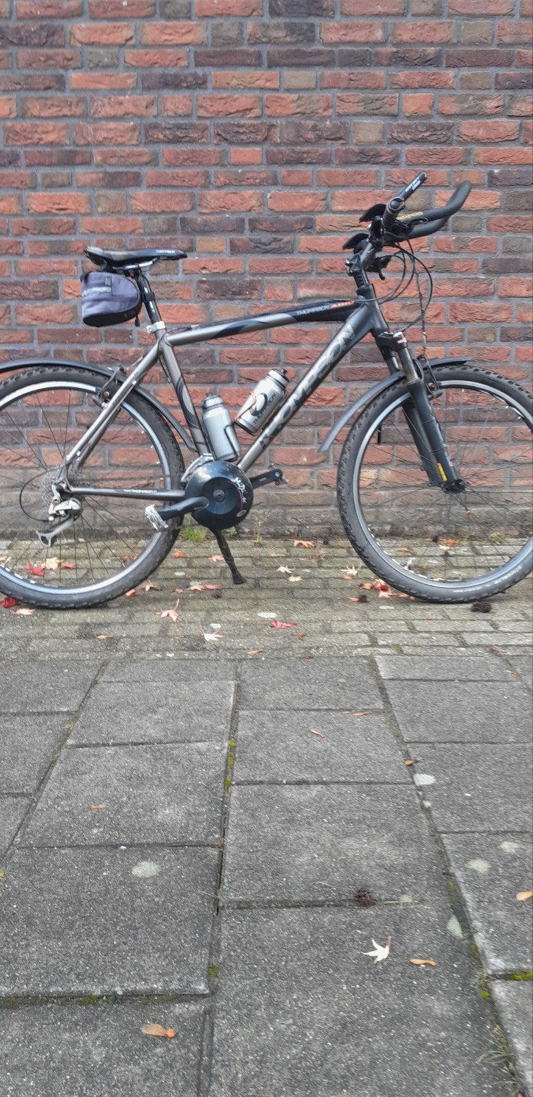 Thompson Agil hybridefiets met Shimano Deore LX, 28 inch, Gebruikt, Vering, Velgrem