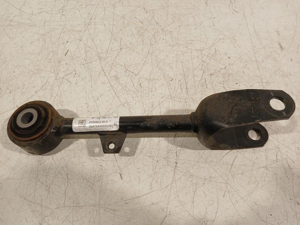 Draagarm links achter Tesla Model 3, Onderdelen@venauto.nl, Van der Ven Autorecycling B.V., Gebruikt, Ettenseweg 76, 4706 PB Roosendaal, The Netherlands