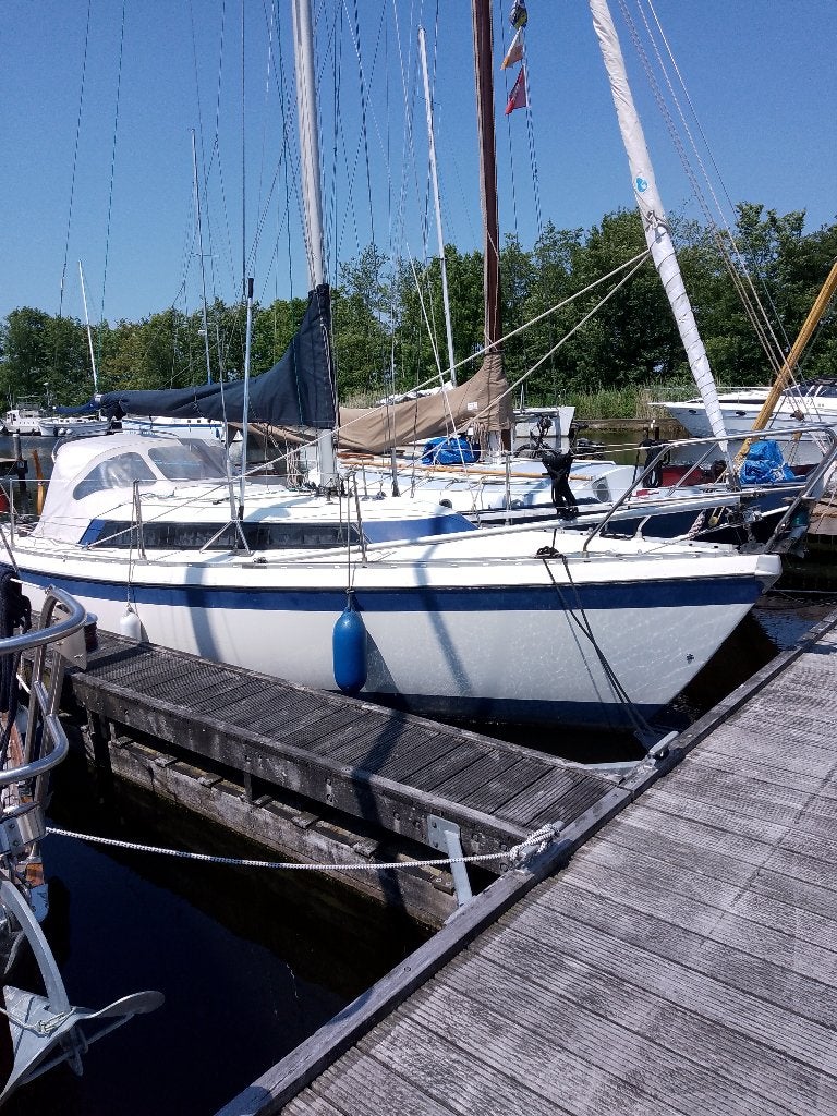 Friendship 28, Watersport en Boten, Kajuitzeilboten en Zeiljachten, Ophalen, Gebruikt, Binnenboordmotor, Tourjacht of cruiser