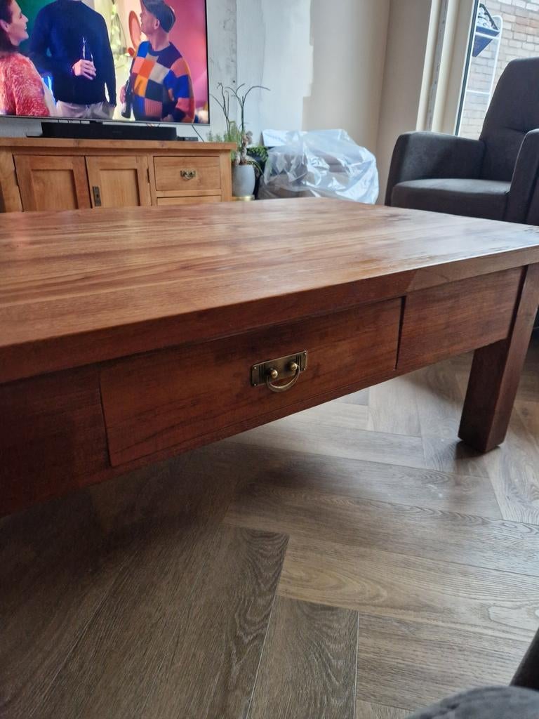 Massieve teakhouten salontafel met lade, Ophalen of Verzenden