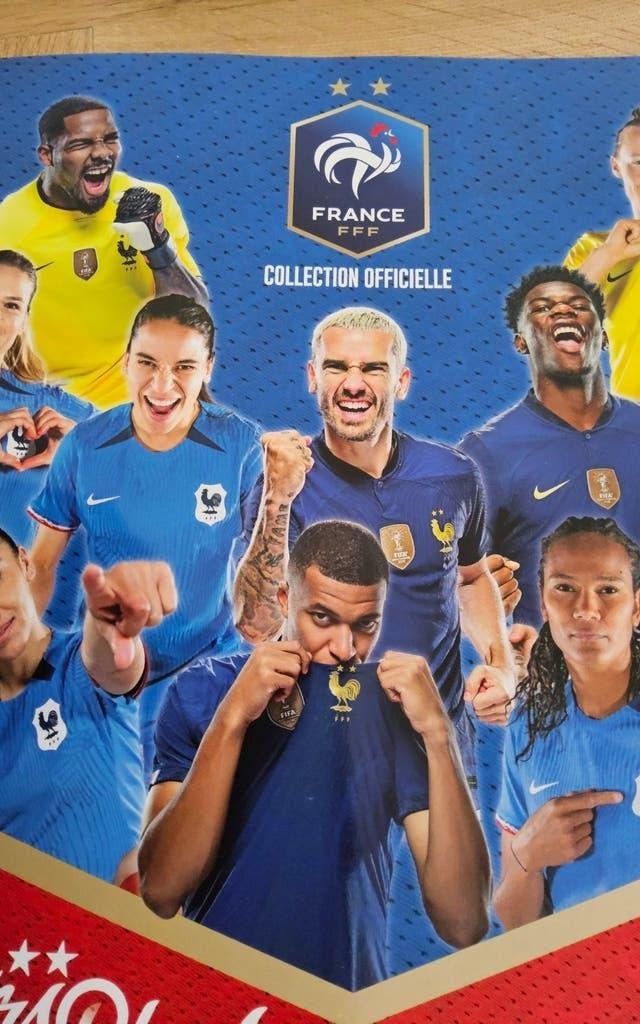 Panini FFF Bleu Collectif 2025 Stickers, Verzenden, Zo goed als nieuw, Buitenlandse clubs, Poster, Plaatje of Sticker