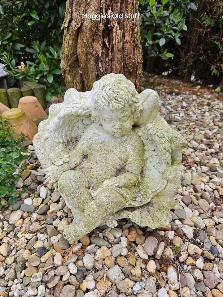 Brocante Tuinbeeld Engel - Charmante Decoratie, Tuin en Terras, Tuinbeelden, Ophalen, Gebruikt, Steen, Engelenbeeld