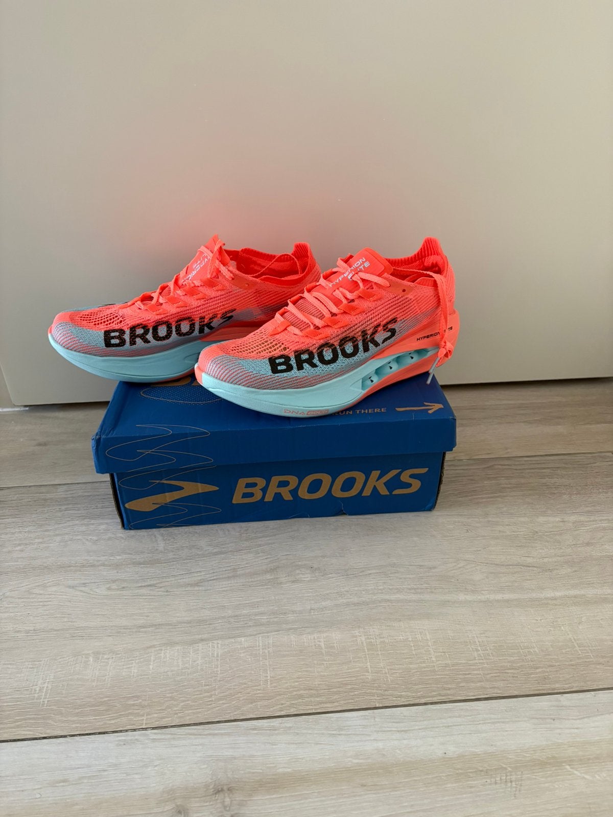 Brooks hyperion elite 5 maat 44, Ophalen of Verzenden, Zo goed als nieuw, Hardloopschoenen, Overige merken