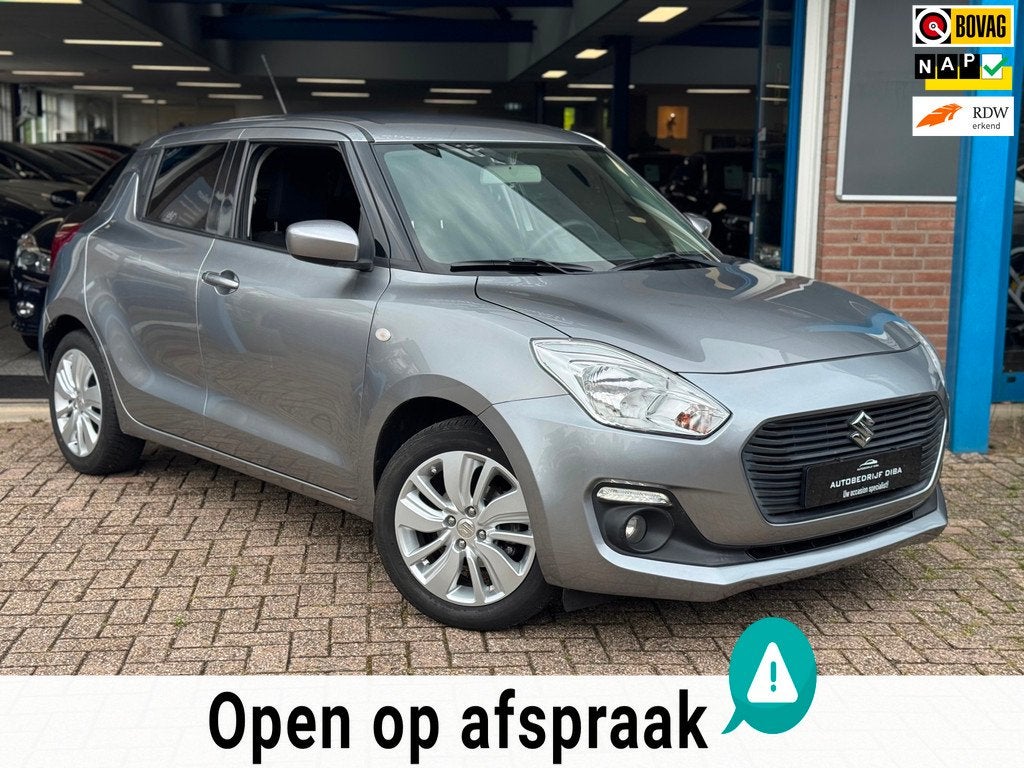 Suzuki Swift 1.2 Select 2019 NAVI AIRCO LM NAP, Auto's, Voorwielaandrijving, Stof, Gebruikt, 4 cilinders