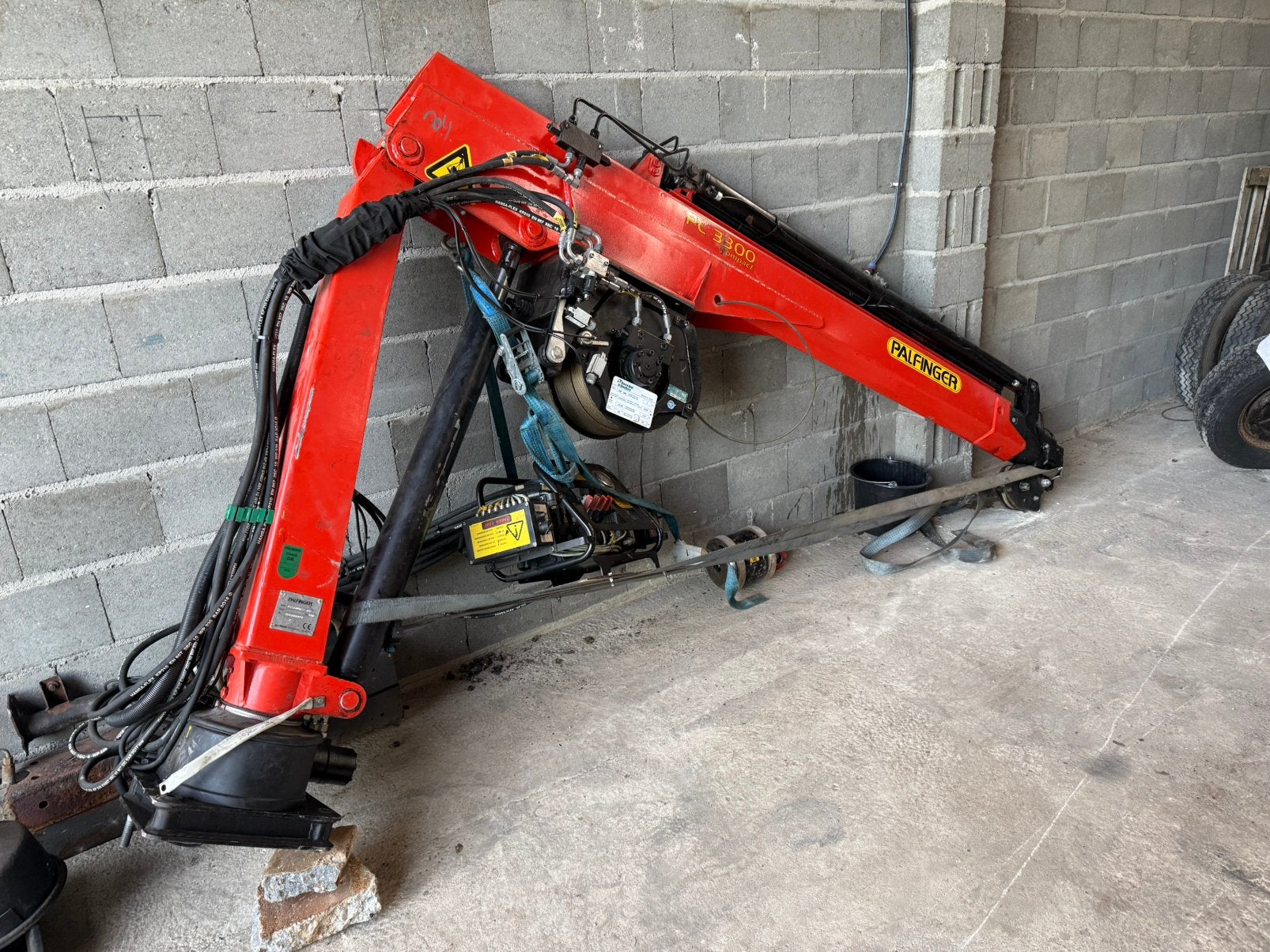 Palfinger PC 3300 Laadkraan Autokraan, Ophalen, Overige merken