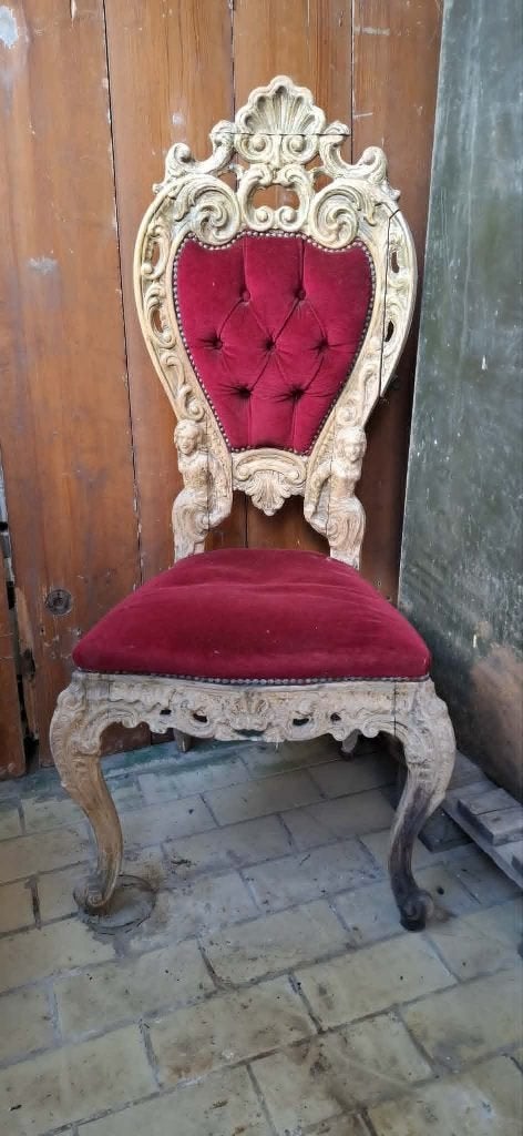 Vier prachtige oude stoelen uit Venetiaans paleis, Ophalen of Verzenden