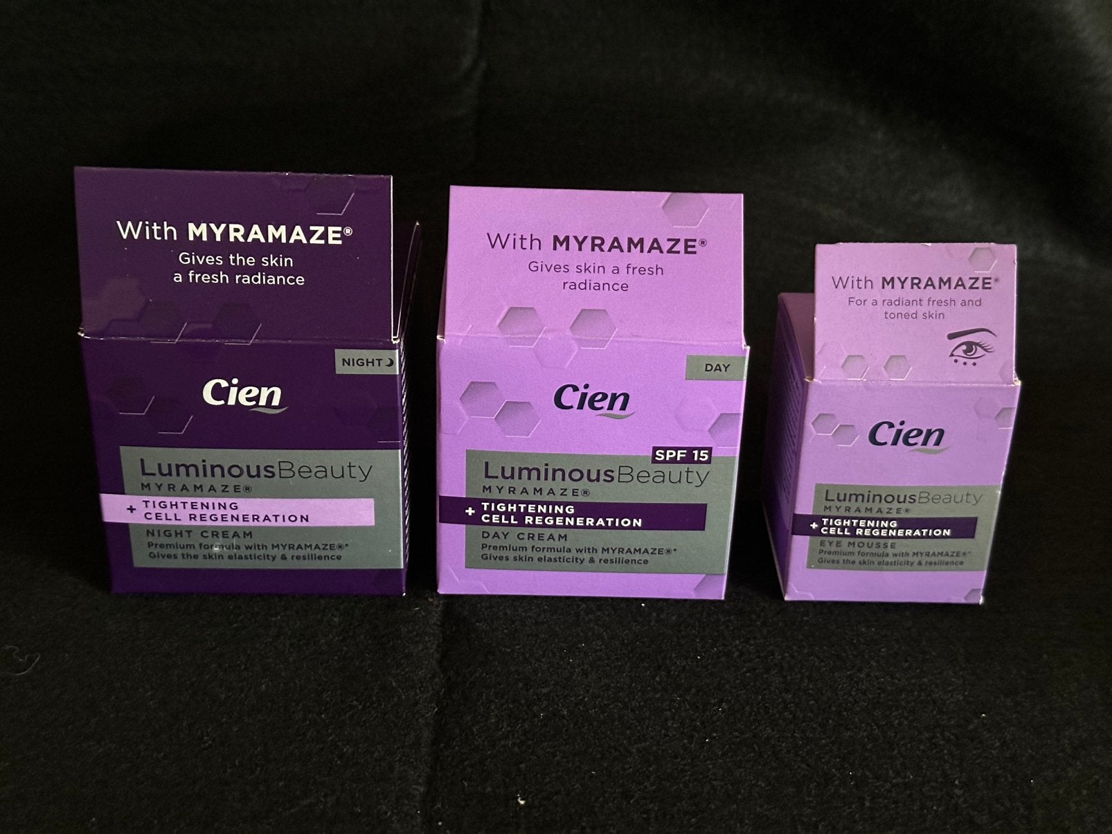 Cien Luminous Beauty dag, nacht en oogcreme, Ophalen of Verzenden, Nieuw, Gehele gezicht, Verzorging