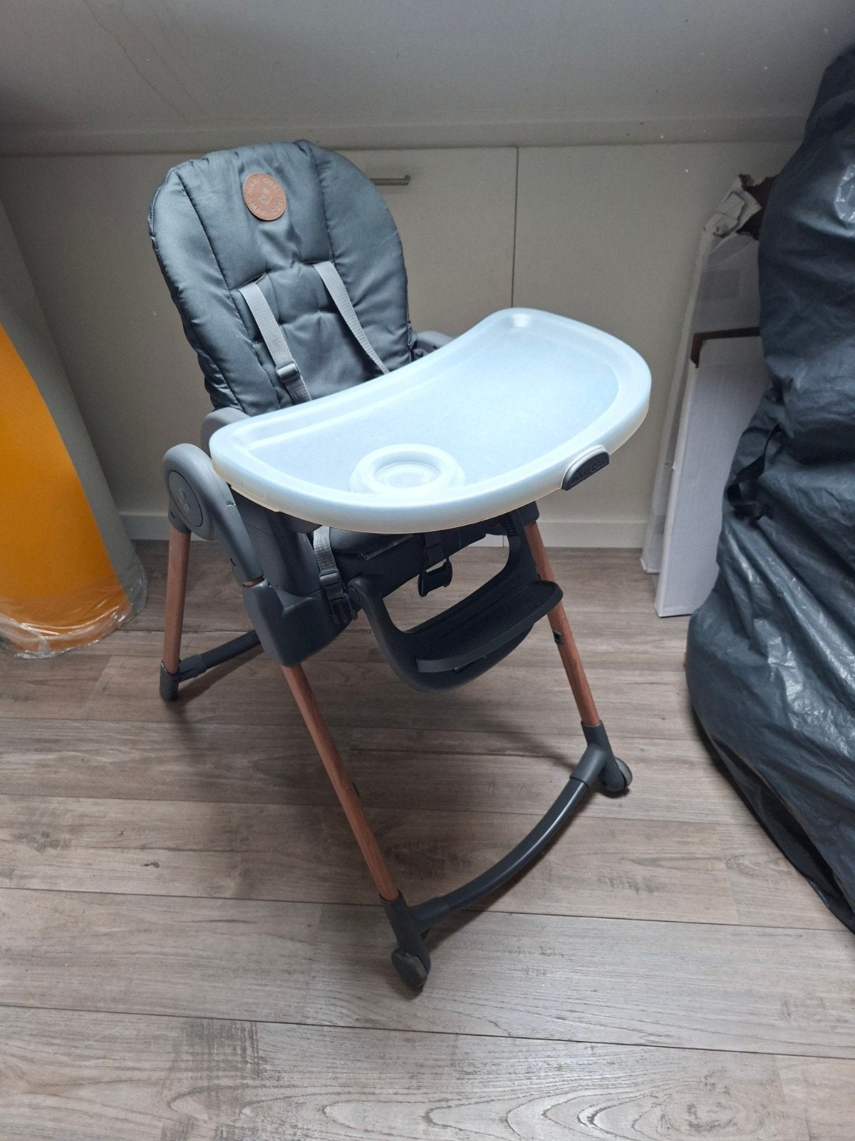 Maxi-Cosi Minla kinderstoel inklapbaar - Grijs, Kinderen en Baby's, Kinderstoelen, Ophalen, Zo goed als nieuw, Inklapstoel, Gordel(s)