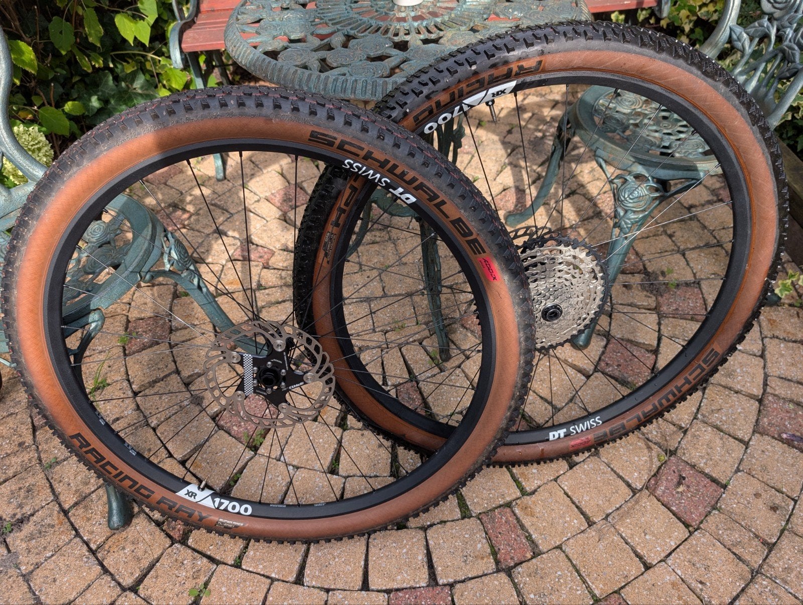 DT Swiss XR 1700 wielen met Schwalbe Racing Ralph/Ray banden