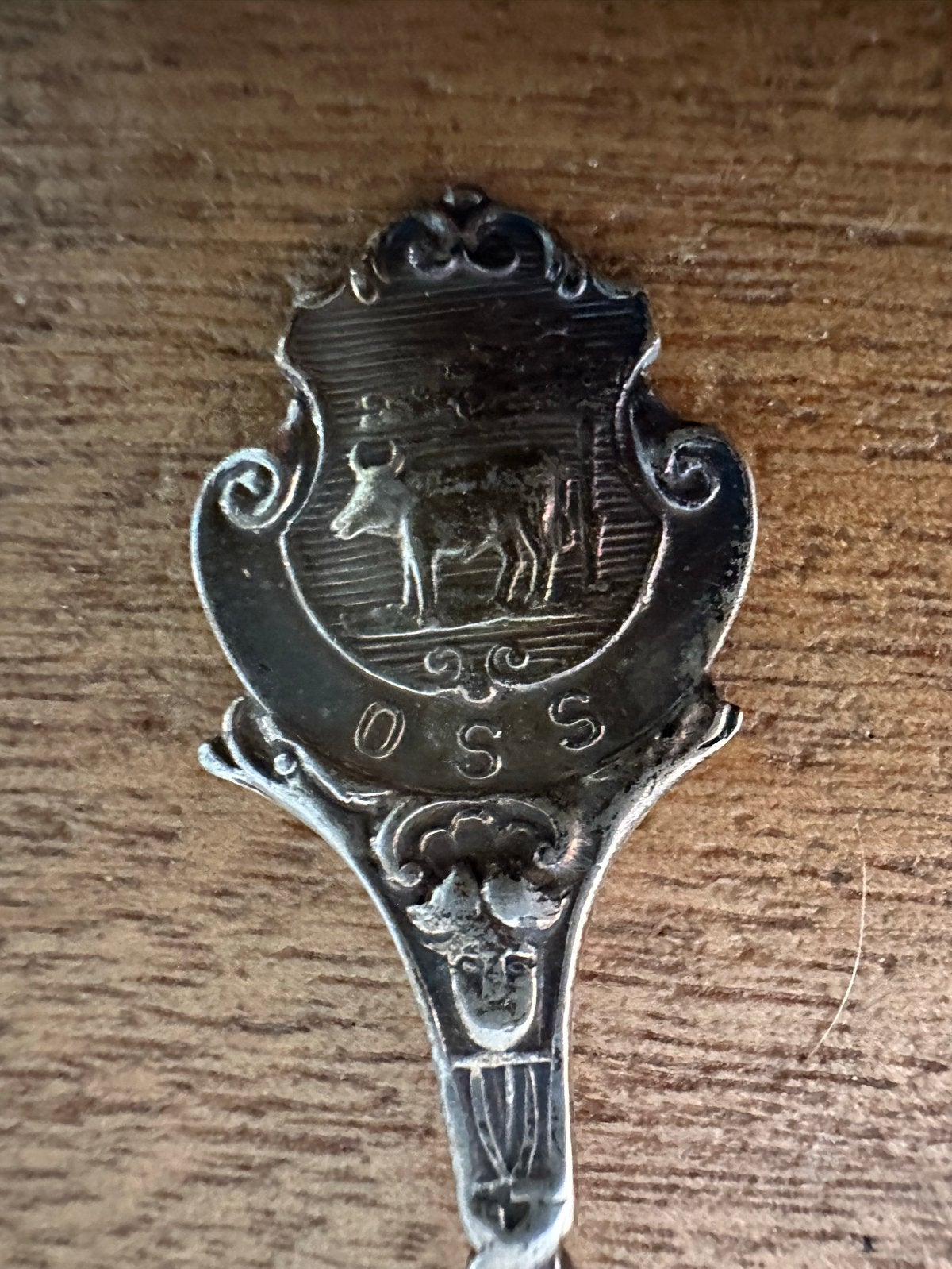 Antieke zilverkleurige lepel collecters item OSS, Ophalen of Verzenden, Zilver