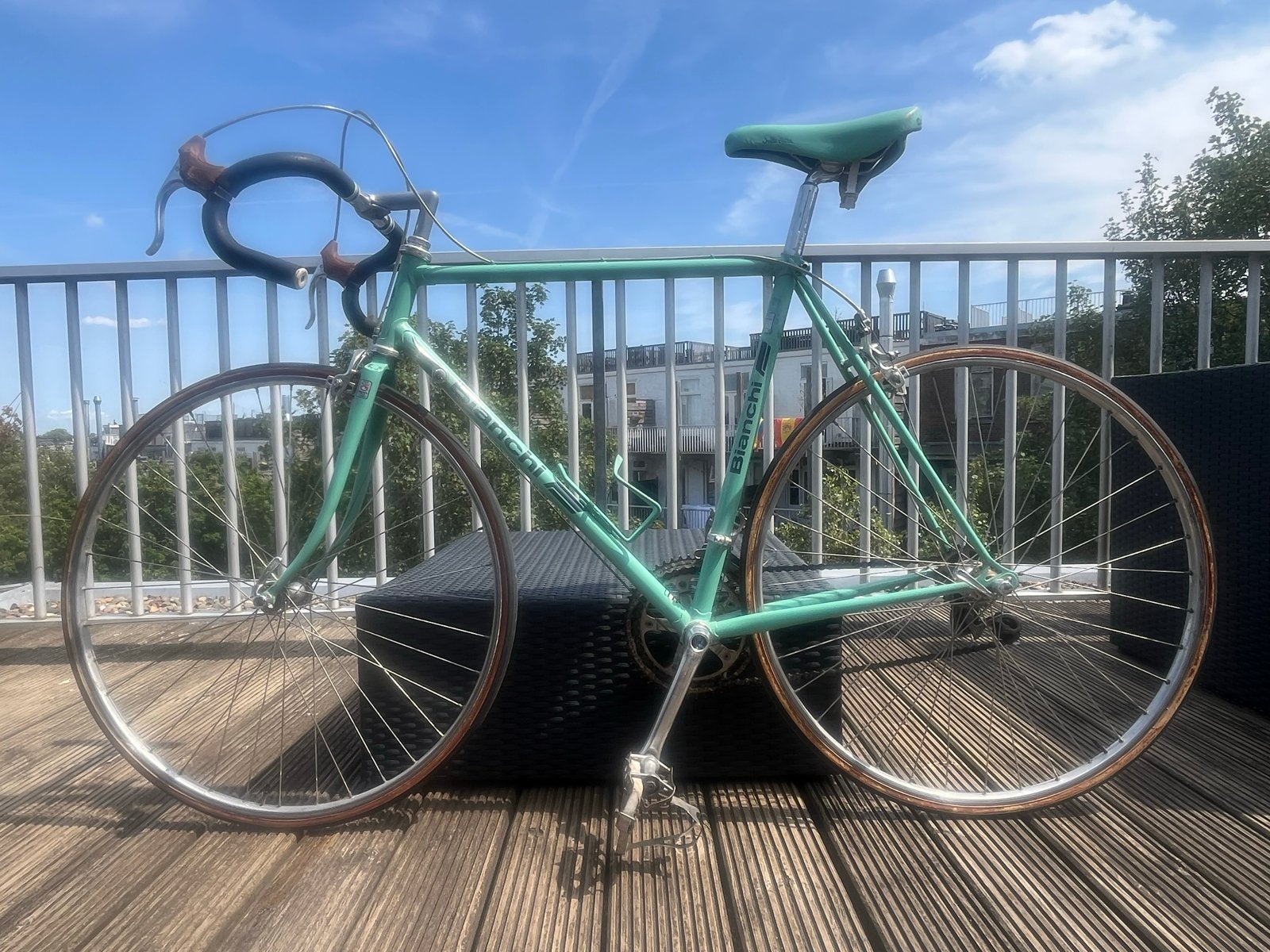 Vintage 1983 Bianchi racefiets met Shimano 600 groep, Fietsen en Brommers, Fietsen | Racefietsen, 28 inch, Gebruikt, 53 tot 57 cm