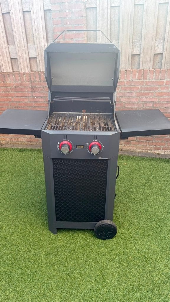 TENNEKER Elektrische barbecue carbon 2 brander 230 V, 2300 W, Ophalen, Gebruikt, Teneker