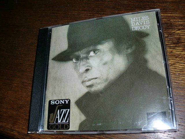 Miles Davis ‎– Decoy   Columbia  468702 2, CD  Europe   1991, Cd's en Dvd's, Ophalen of Verzenden, Zo goed als nieuw, Jazz, Album