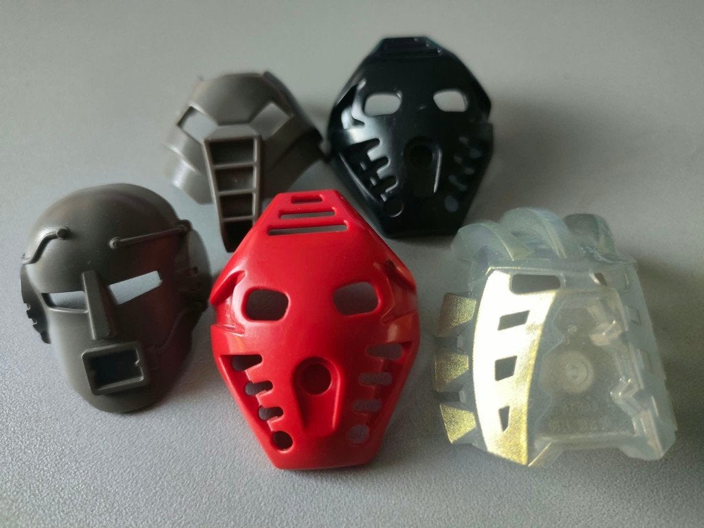 8 originele LEGO Bionicle maskers/Krana, Bionicle, Lego, Accessoire, Ophalen of Verzenden