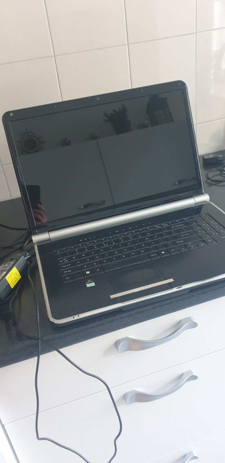 Tekoop  laptop., Ophalen of Verzenden, 256 GB of meer, 14 inch, 4 GB of minder