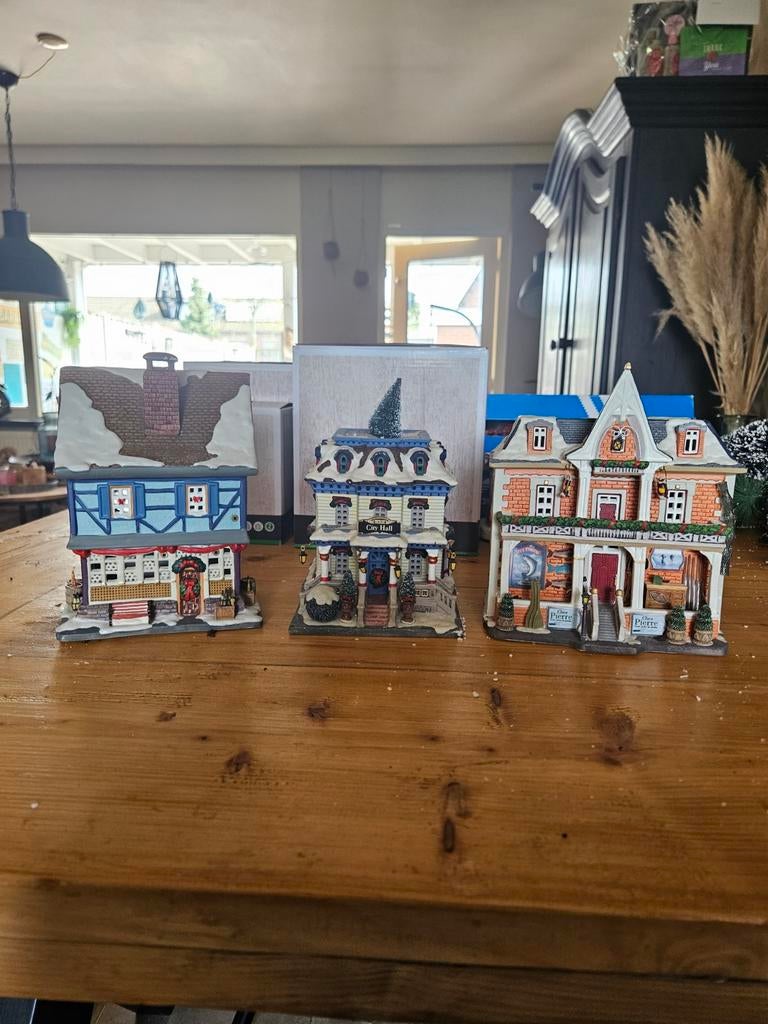 Kerstdorp huizen van dickensville en luville, Ophalen