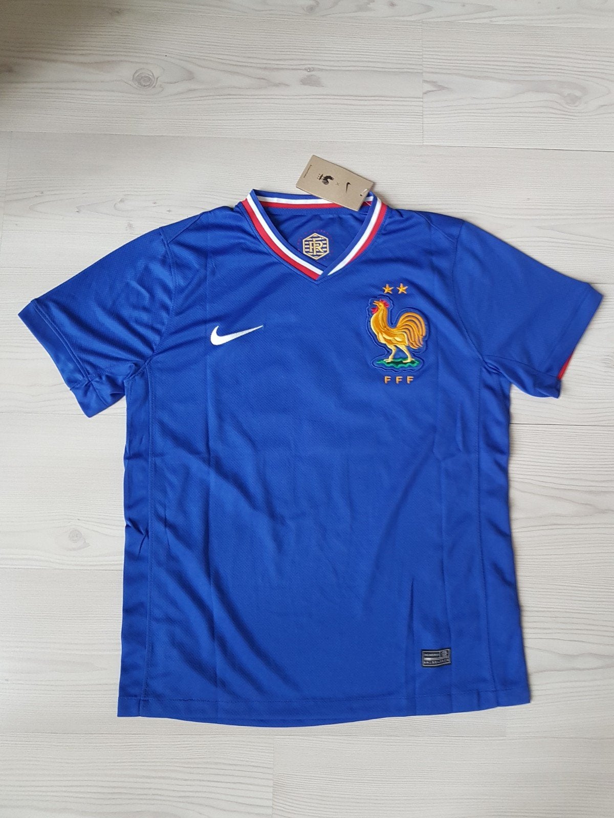 France Mbappe homeshirt in size medium, Ophalen of Verzenden, Zo goed als nieuw, Shirt