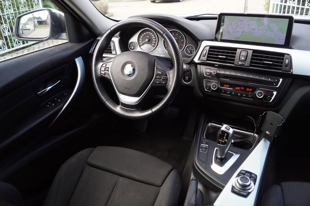 BMW 3-serie Touring 316i Executive Sport Line Autom Navi Xen, Automaat, Gebruikt, 4 cilinders, 1445 kg