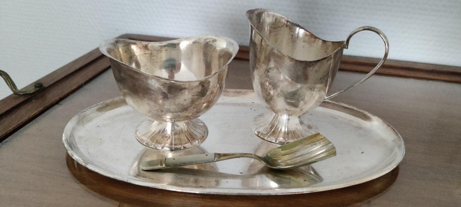 Verzilverd roomstel DE Empire met dienblad en lepeltje, Ophalen of Verzenden