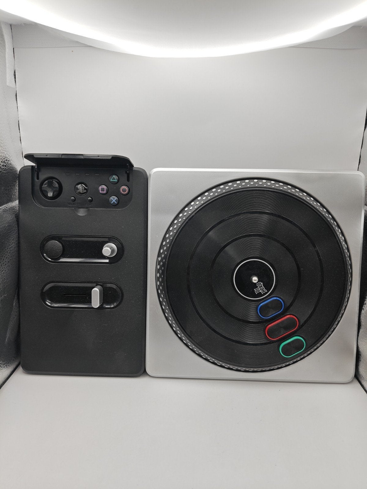 DJ Hero Turntable Controller PS3 draaitafel, 1 speler, Ophalen of Verzenden, Vanaf 3 jaar, Support@activision.com; sie.com/contact