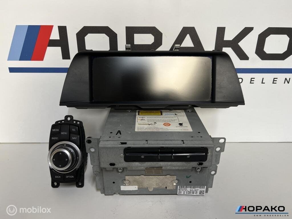 Navigatie set GROOT BMW 5-serie F10 ('10-'13) 923915501, Gebruikt, Ophalen of Verzenden, BMW, BMW