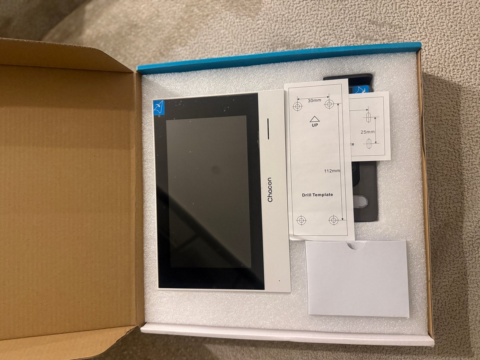 Chacon 2-draads videofoon met 7" touchscreen en RFID, Ophalen of Verzenden, Nieuw, Buitencamera