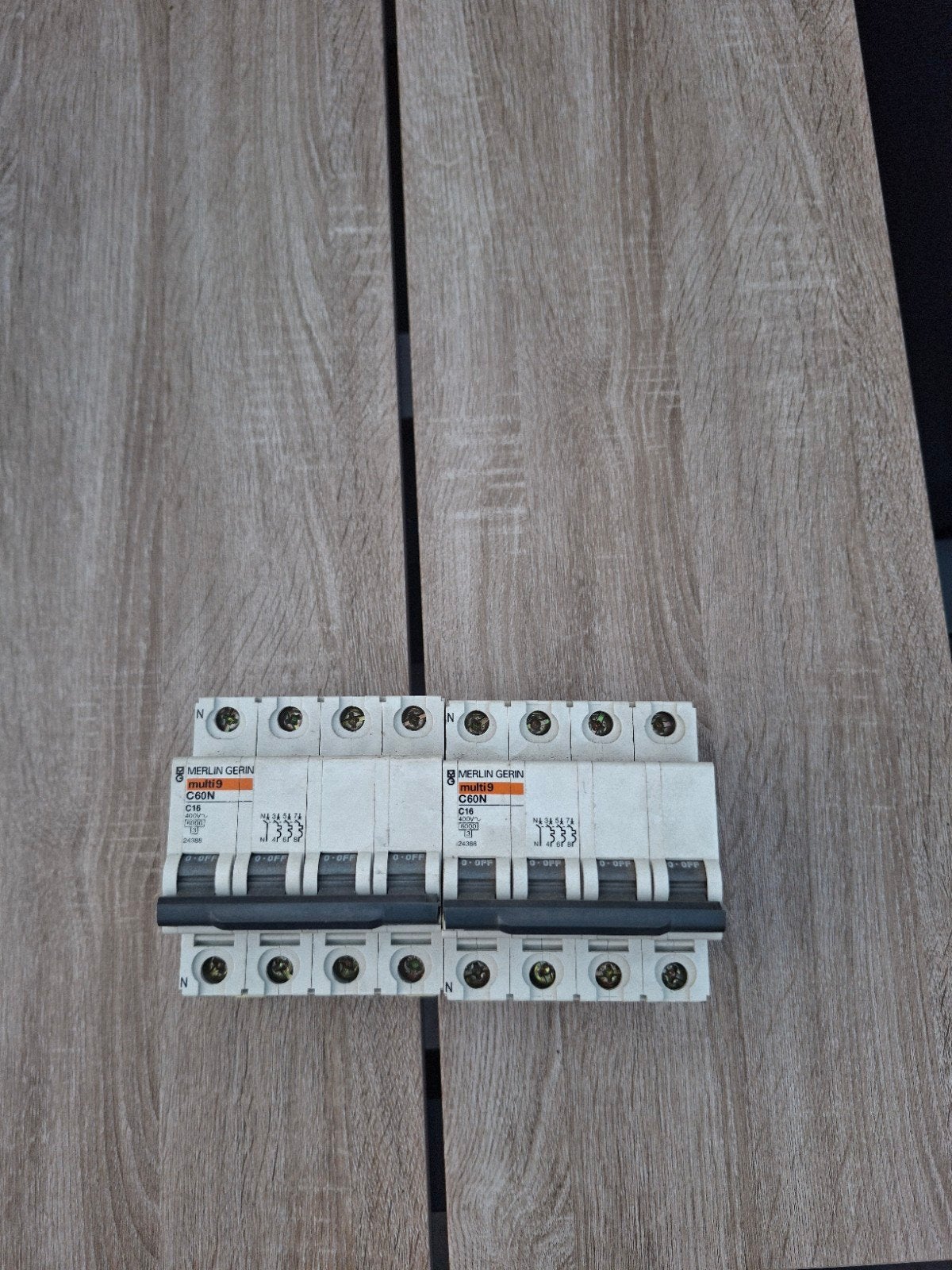 Merlin Gerin Multi9 C60N C16 Automatische Zekeringen, Ophalen of Verzenden, Gebruikt, Schakelaar