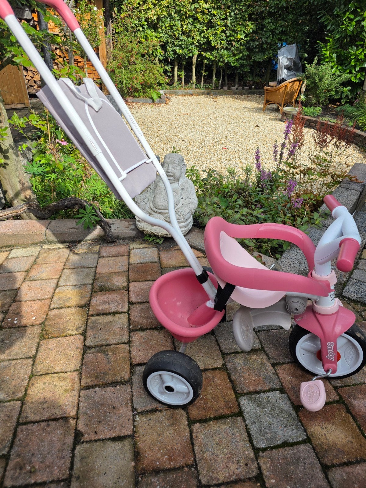 Leuke roze driewieler met duwstang., Ophalen, Gebruikt, Duwstang
