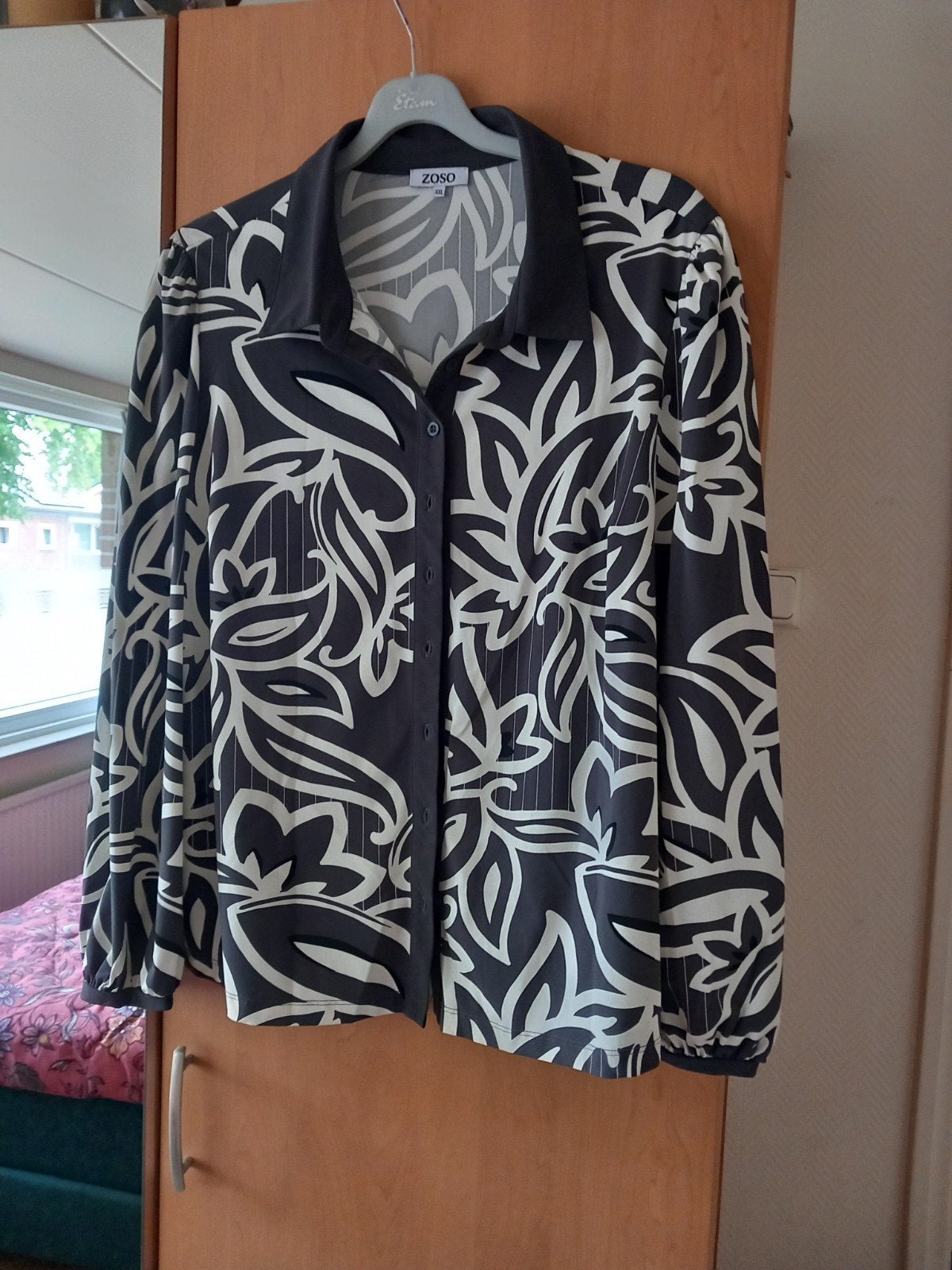 Prachtige blouse van zoso maat xxl., Maat 46/48 (XL) of groter, Ophalen of Verzenden, Zo goed als nieuw, Grijs