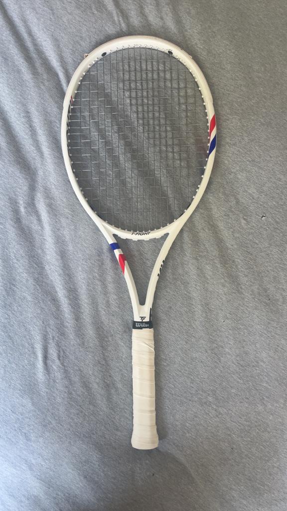 Tecnifibre 305s zo goed als nieuw, Sport en Fitness, Ophalen of Verzenden, Zo goed als nieuw, Racket, L2