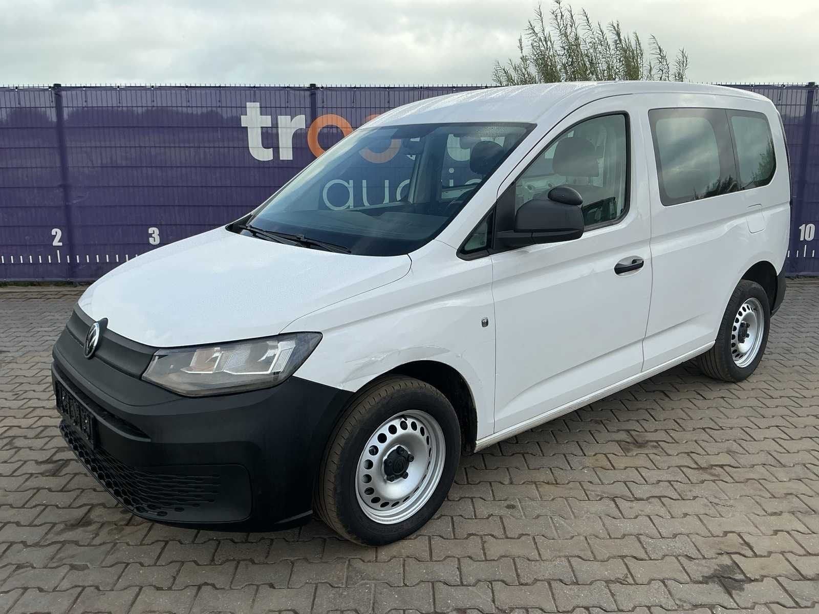 2023 - Volkswagen - Caddy 2.0 TDI - Bedrijfswagen, Auto's, Automaat, Gebruikt, Euro 6, Volkswagen