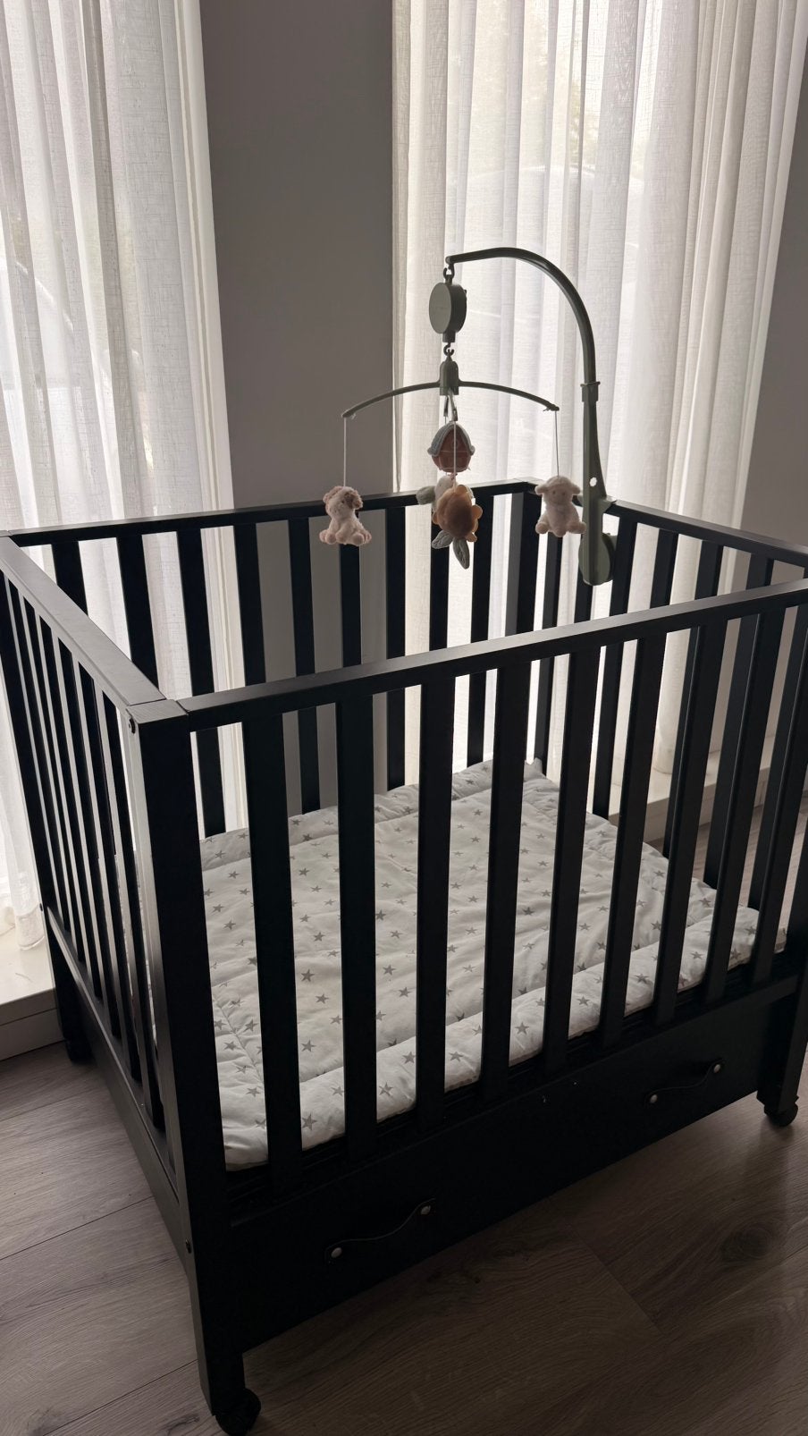 Box op wielen van Bopita (exclusief mobile en kleed), Kinderen en Baby's, Ophalen, Gebruikt