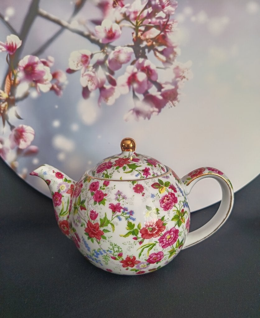 Porseleinen theepot L. Dake en Zn., Ophalen of Verzenden
