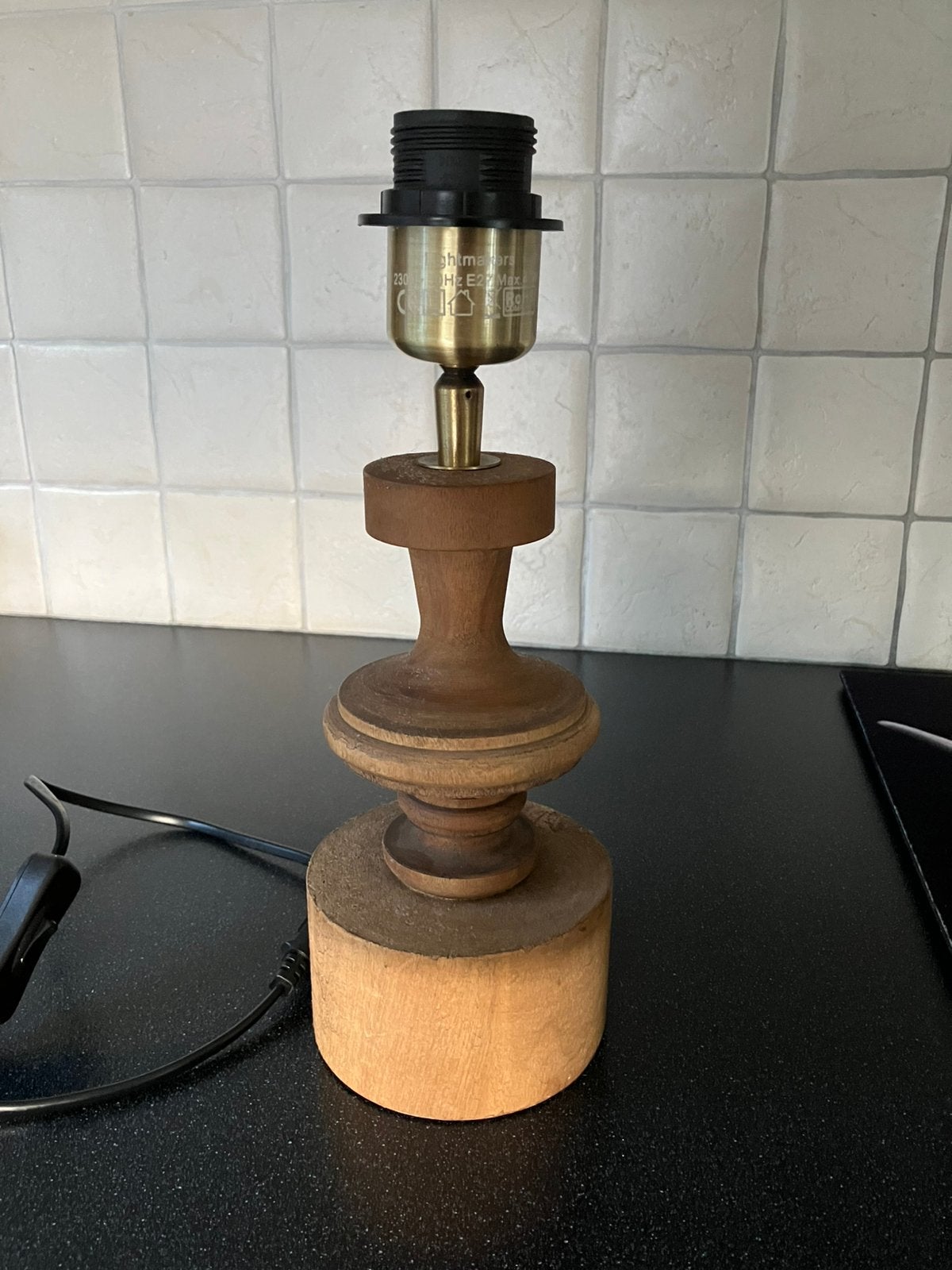 Houten tafellampje, Huis en Inrichting, Ophalen of Verzenden, Zo goed als nieuw, Hout