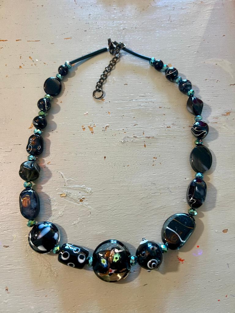 Vintage zwarte murano venetiaanse glaskralen gitten ketting, Zwart, Ophalen of Verzenden, Zo goed als nieuw, Overige materialen
