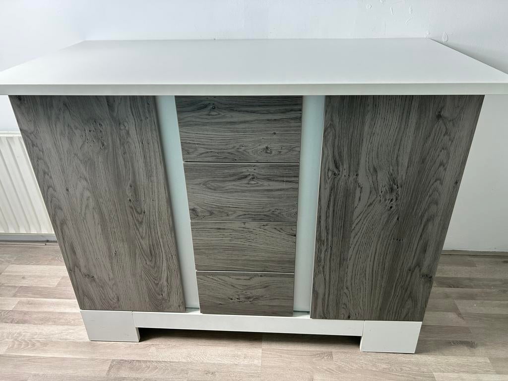 Commode en ledikant, Ophalen, Zo goed als nieuw, Jongetje of Meisje