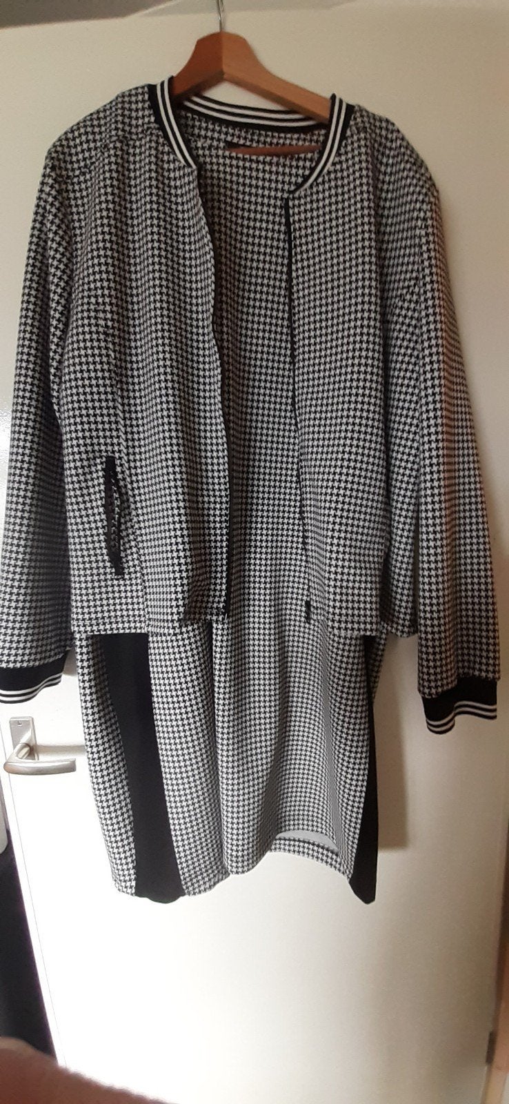 leuk zwart/wit setje, Kleding | Dames, Grote Maten, Ophalen, Zo goed als nieuw, Zwart, Jurk