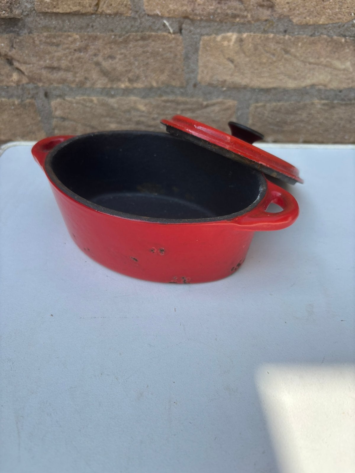 Gietijzer pannetje klein, 12,5 cm bodem lengte, Ophalen of Verzenden, Gebruikt, Gietijzer, Koekenpan of Braadpan